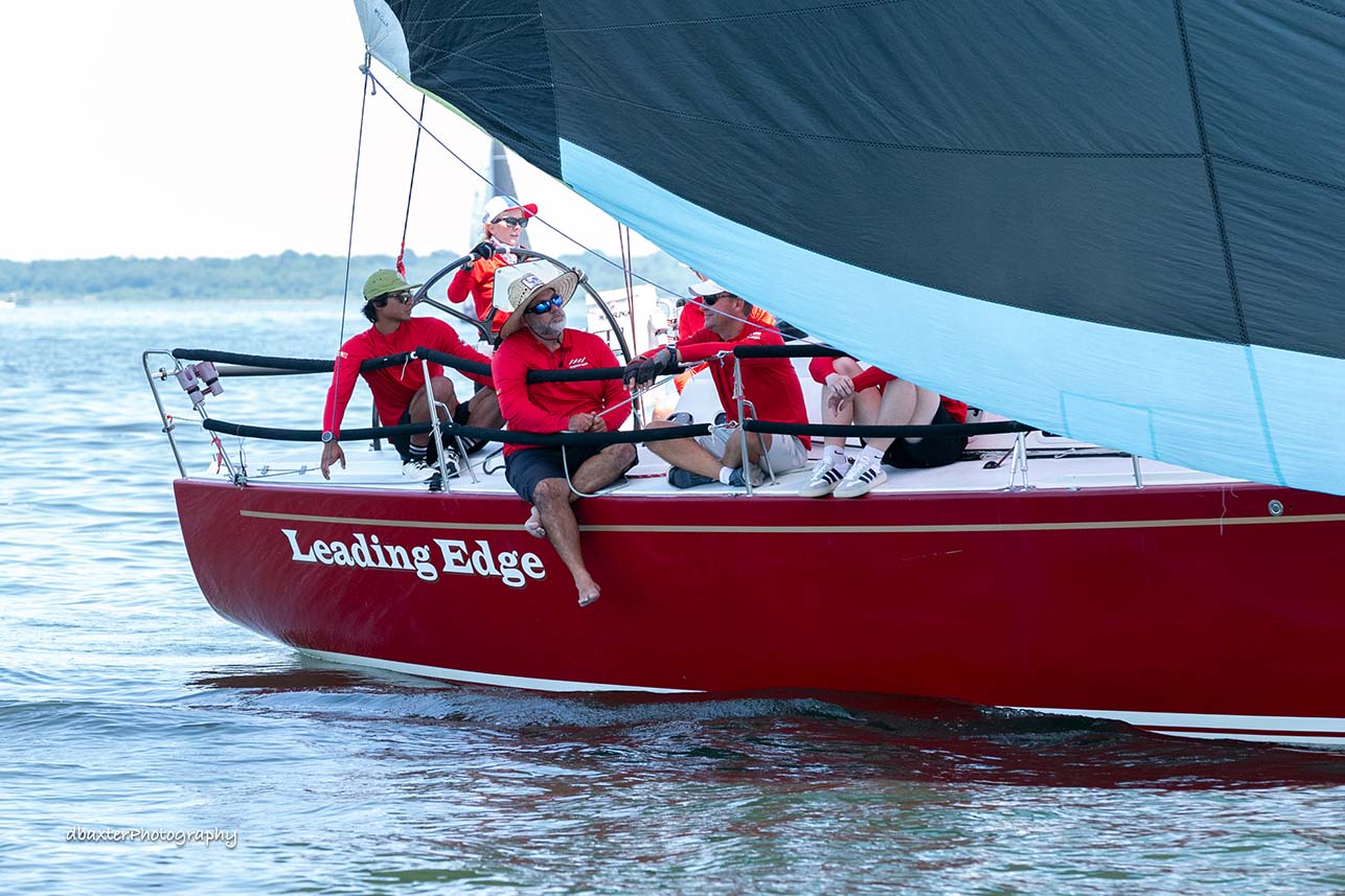 58 | 74 Leading Edge